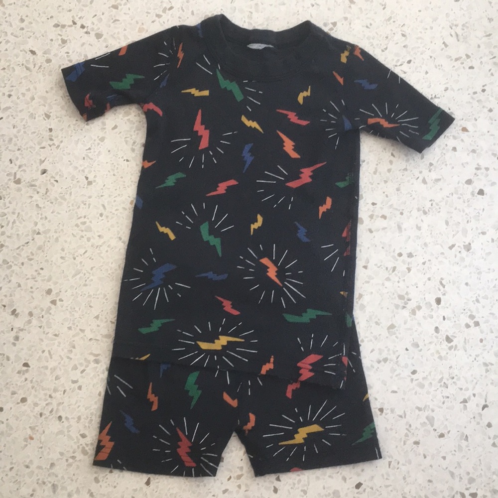 Boys Hanna Andersson pajamas size 110